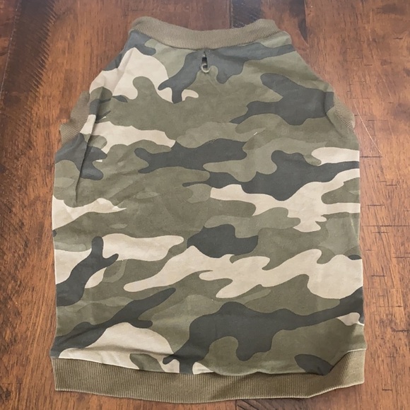 Printed Jersey Tee for Pets - Picture 9 of 10